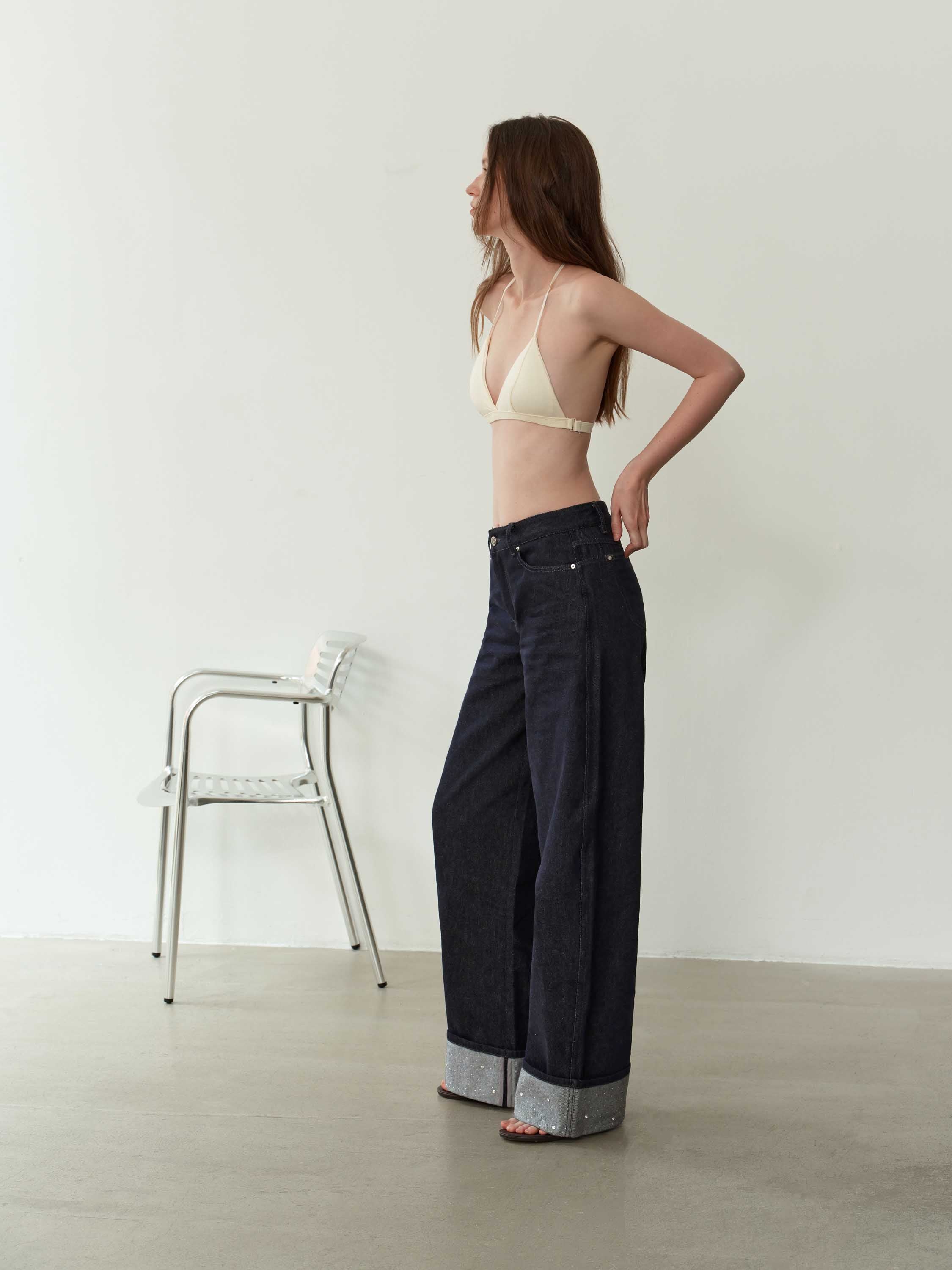 Indigo Round Jeans