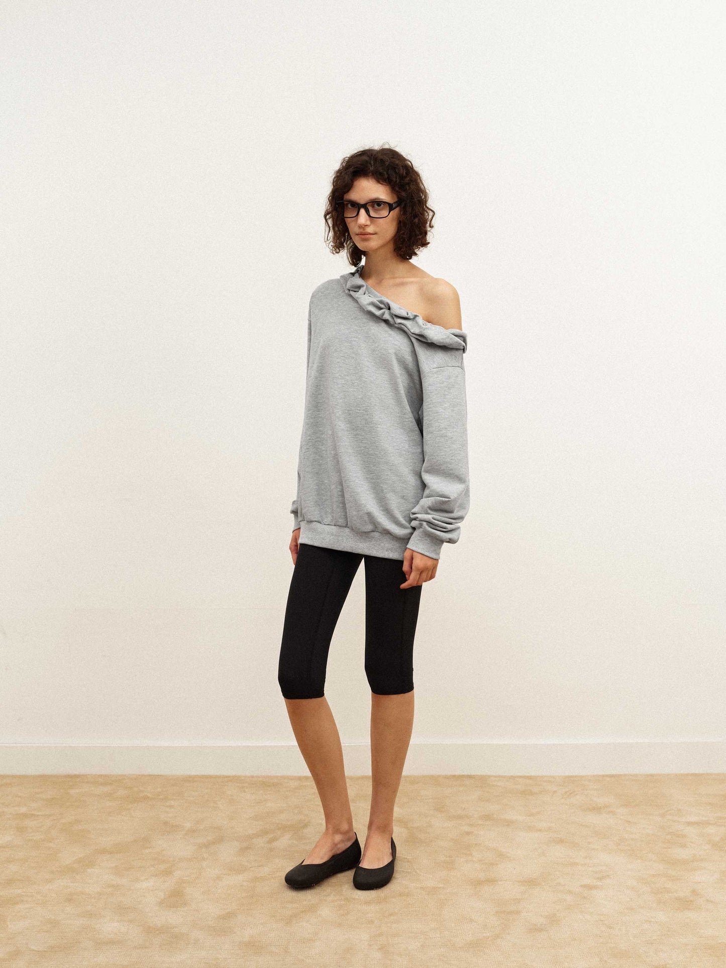 Blouson Asymmetric Sweatshirt