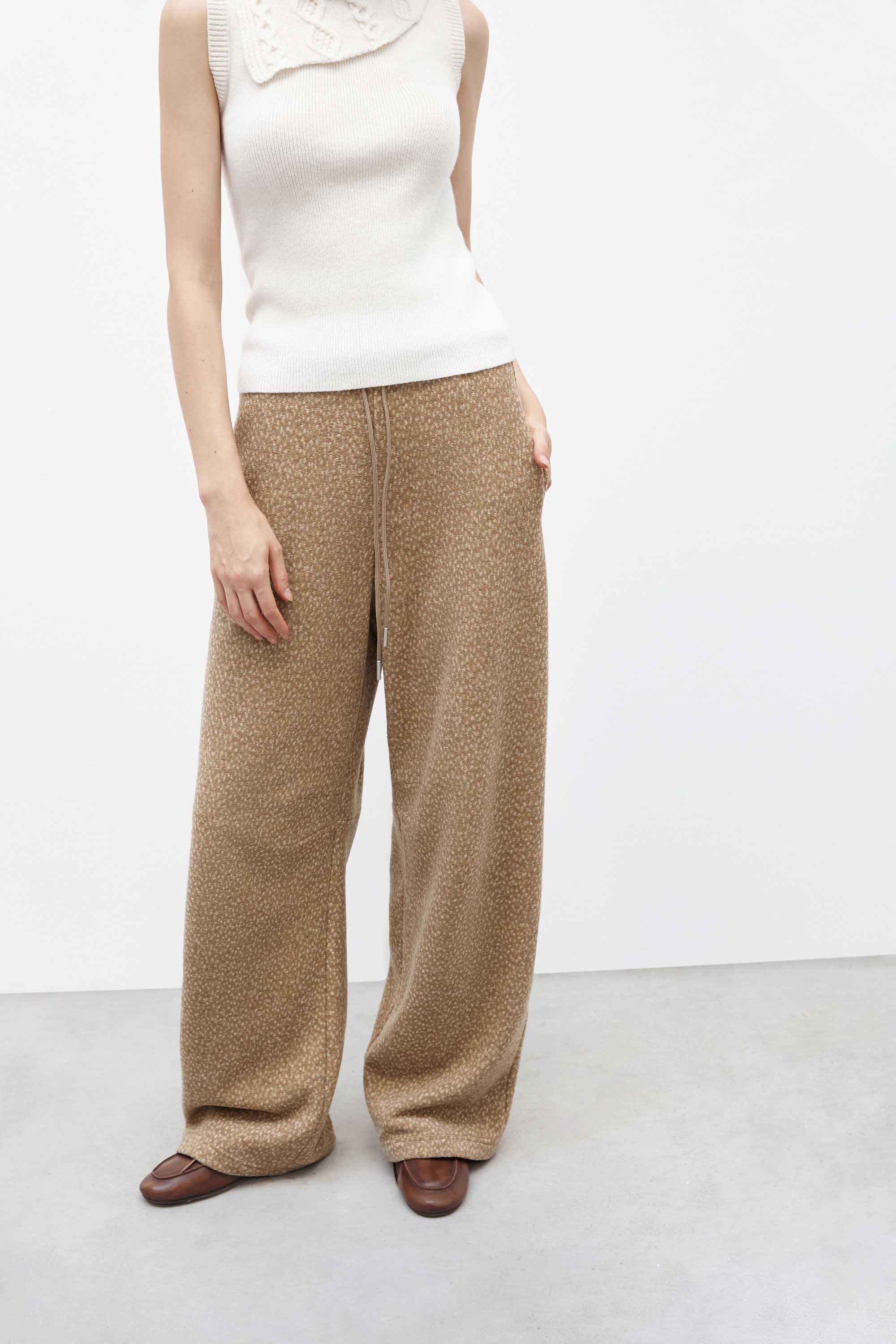 Cargo Sweatpants with Deer Camo Print