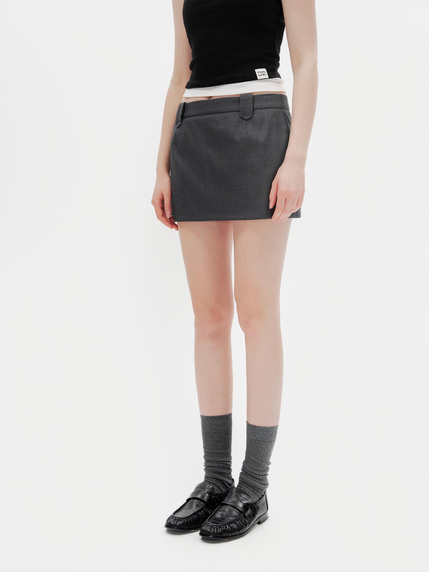 Low-Slit Skirt