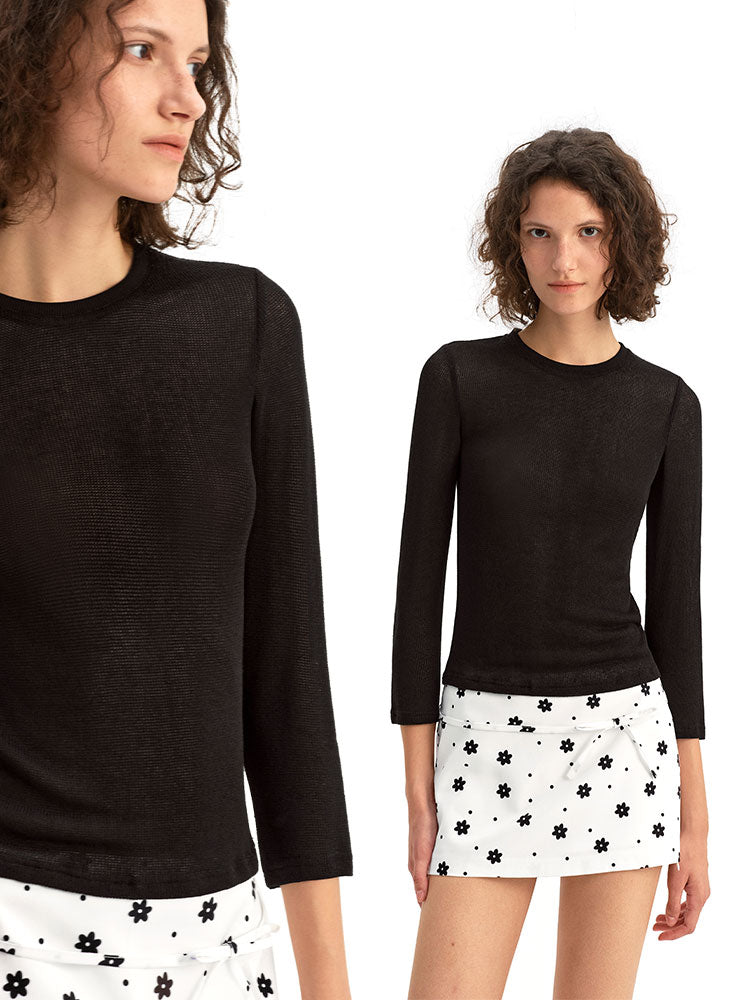 Mid-Sleeve Top