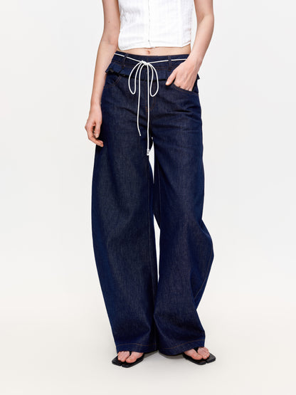 Bent-Knife Jeans