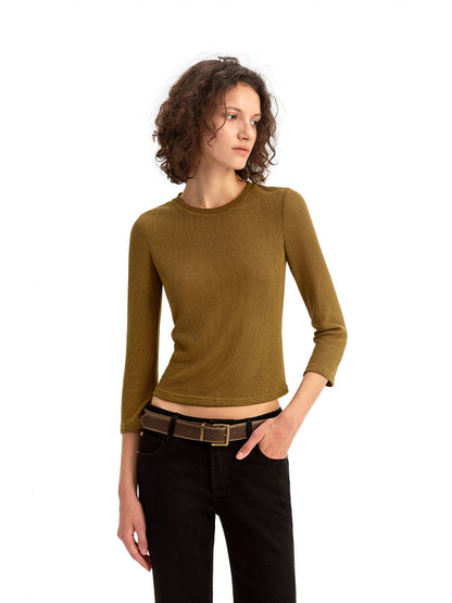 Mid-Sleeve Top
