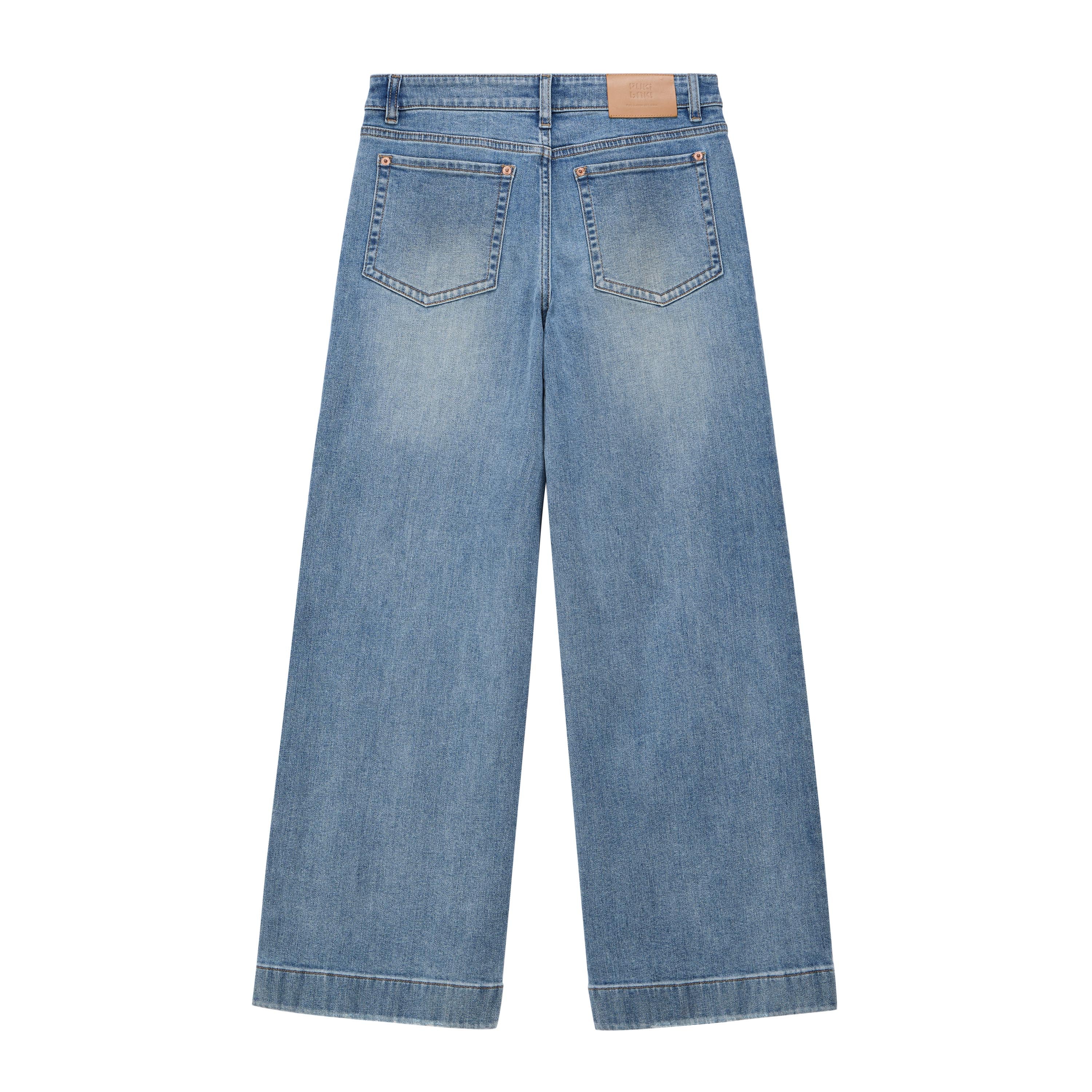 Refined Flare Jean