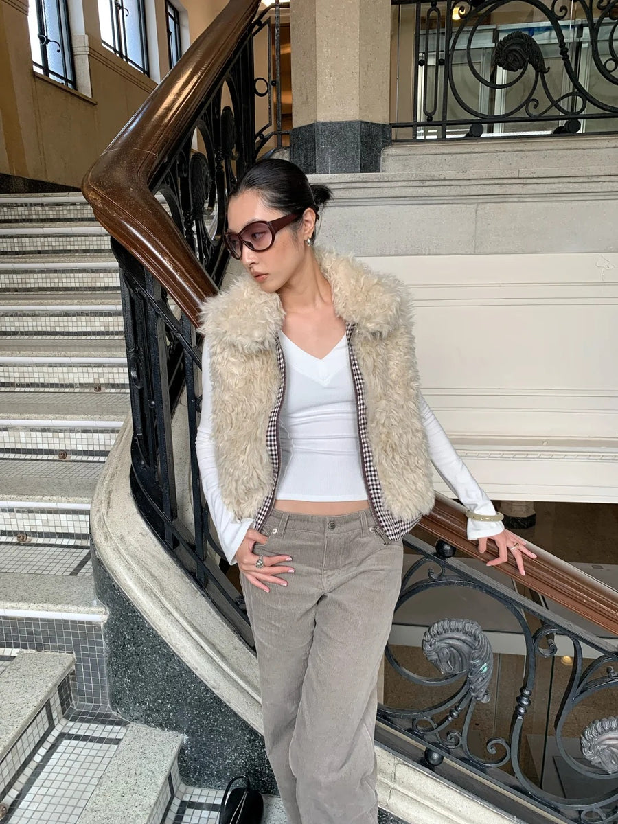 PUKI muse wearing this piece