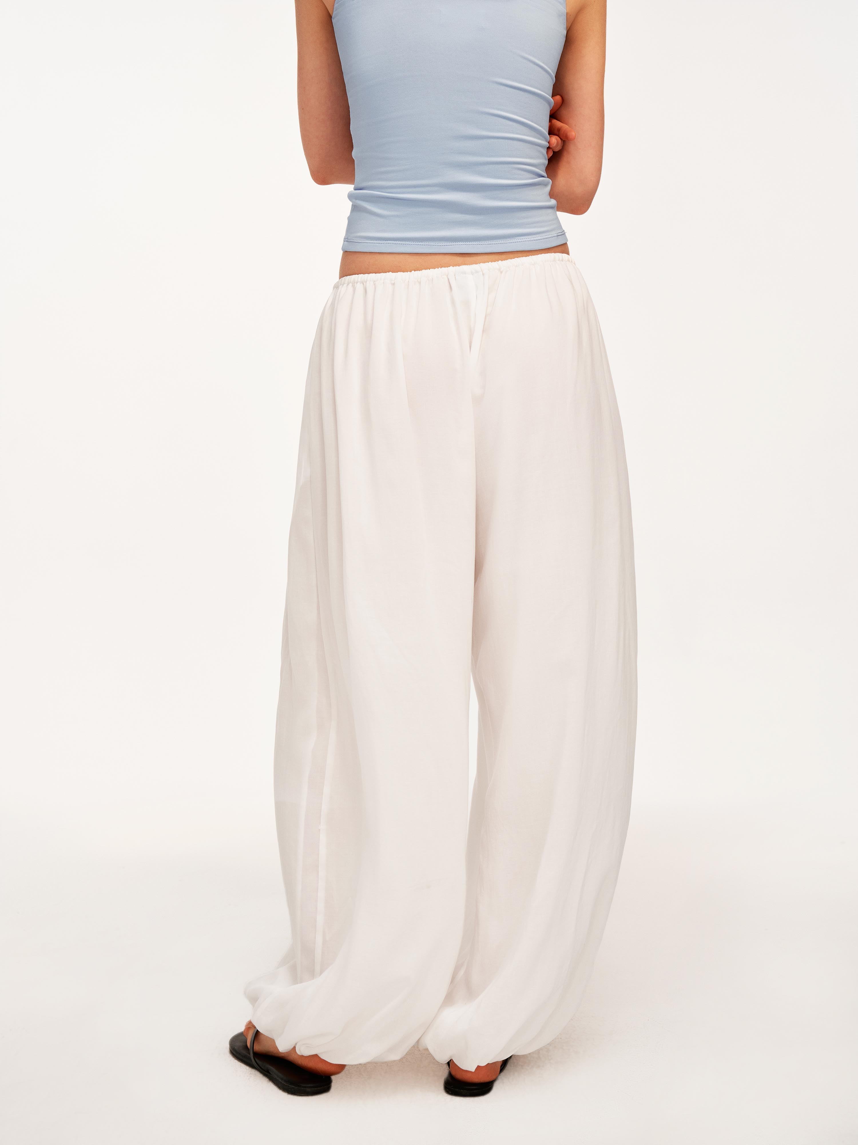 The Airy Lyocell Pants