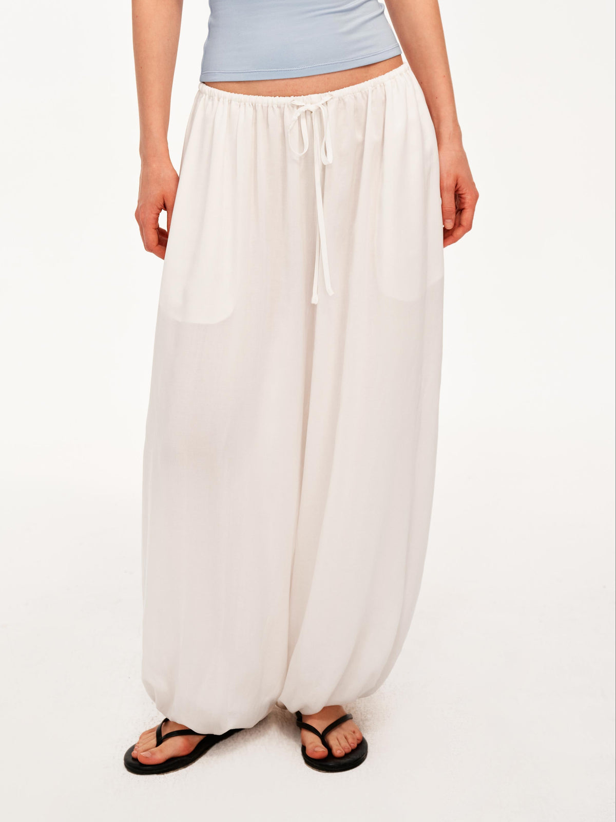 The Airy Lyocell Pants