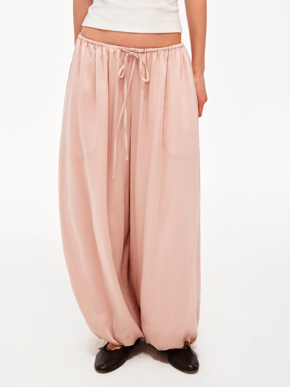 The Airy Lyocell Pants