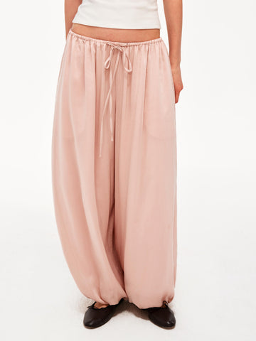 The Airy Lyocell Pants