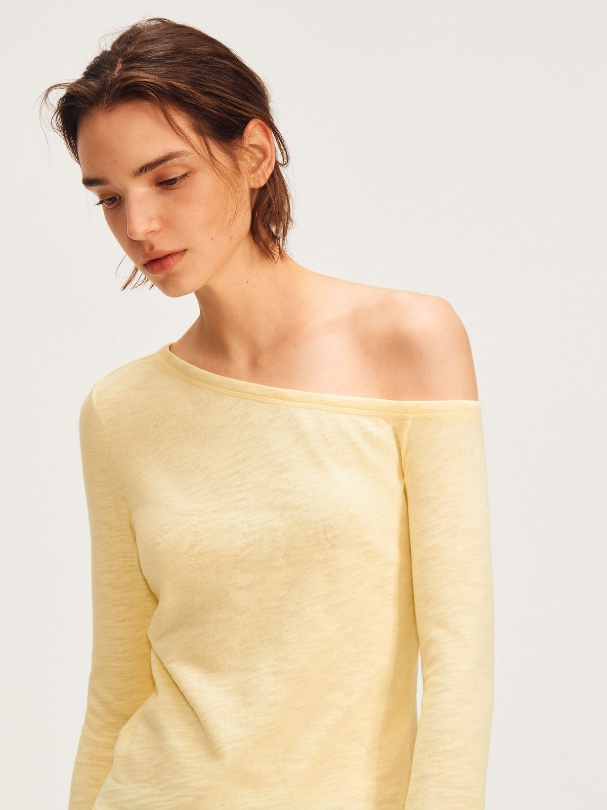 Soft Classic Off-Shoulder Top