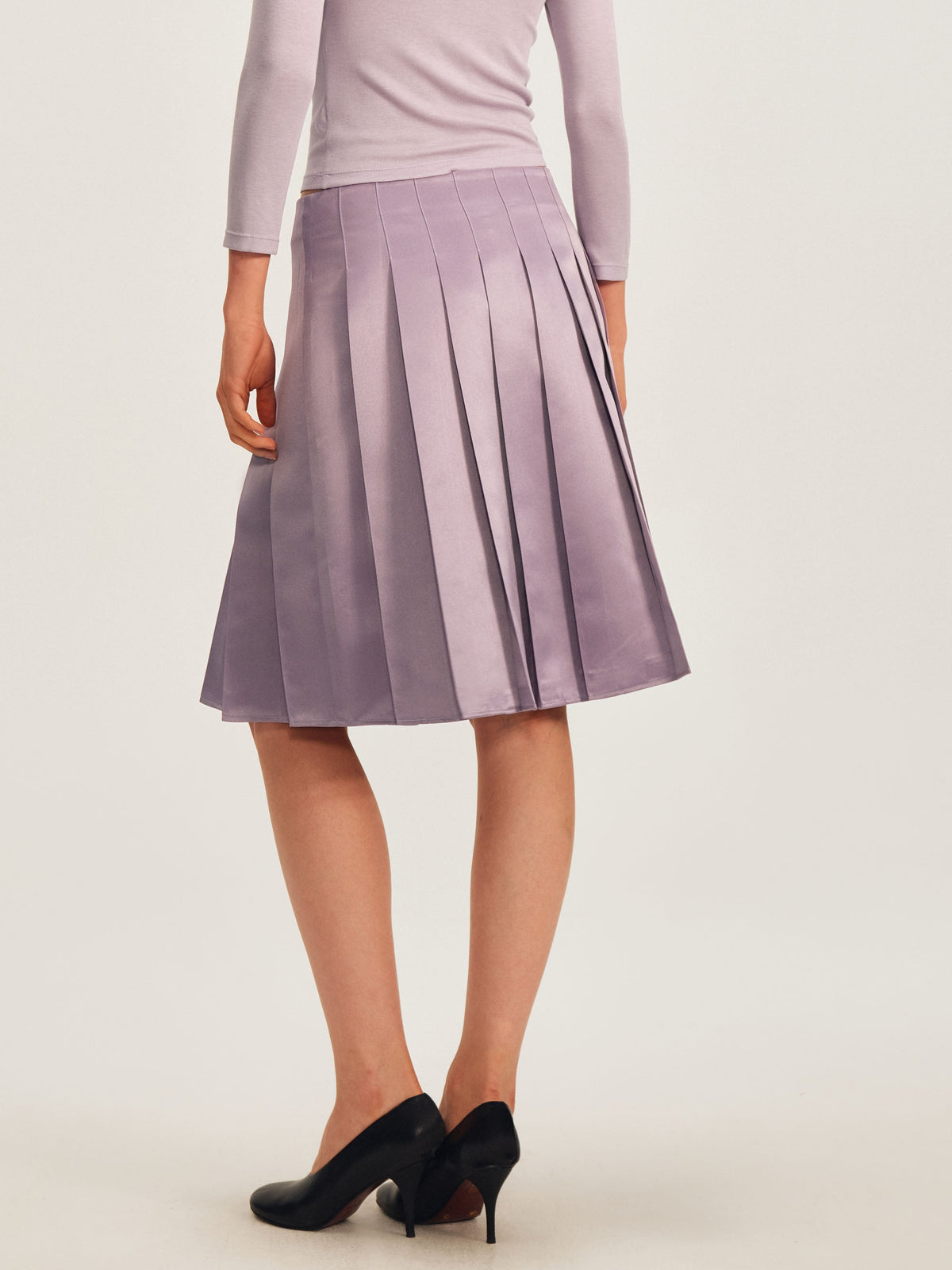 Soft Classic Pleated Skirt