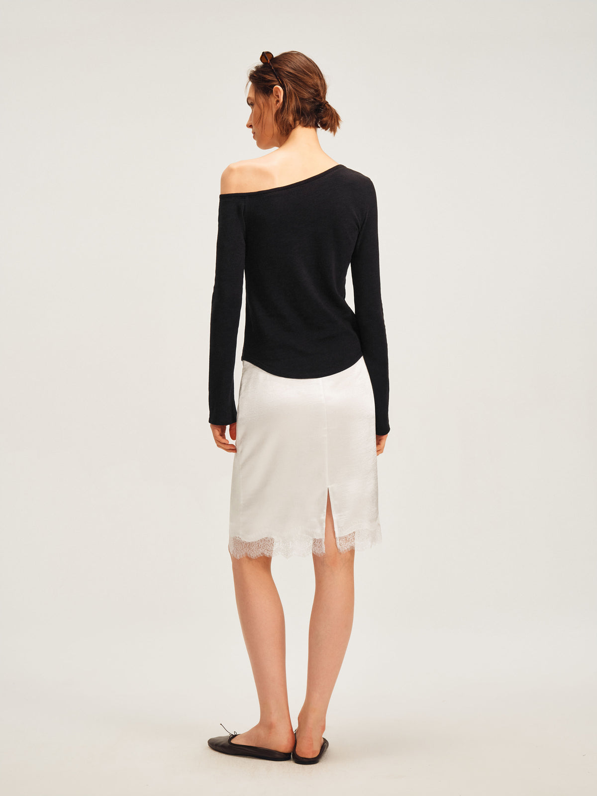 Soft Classic Off-Shoulder Top