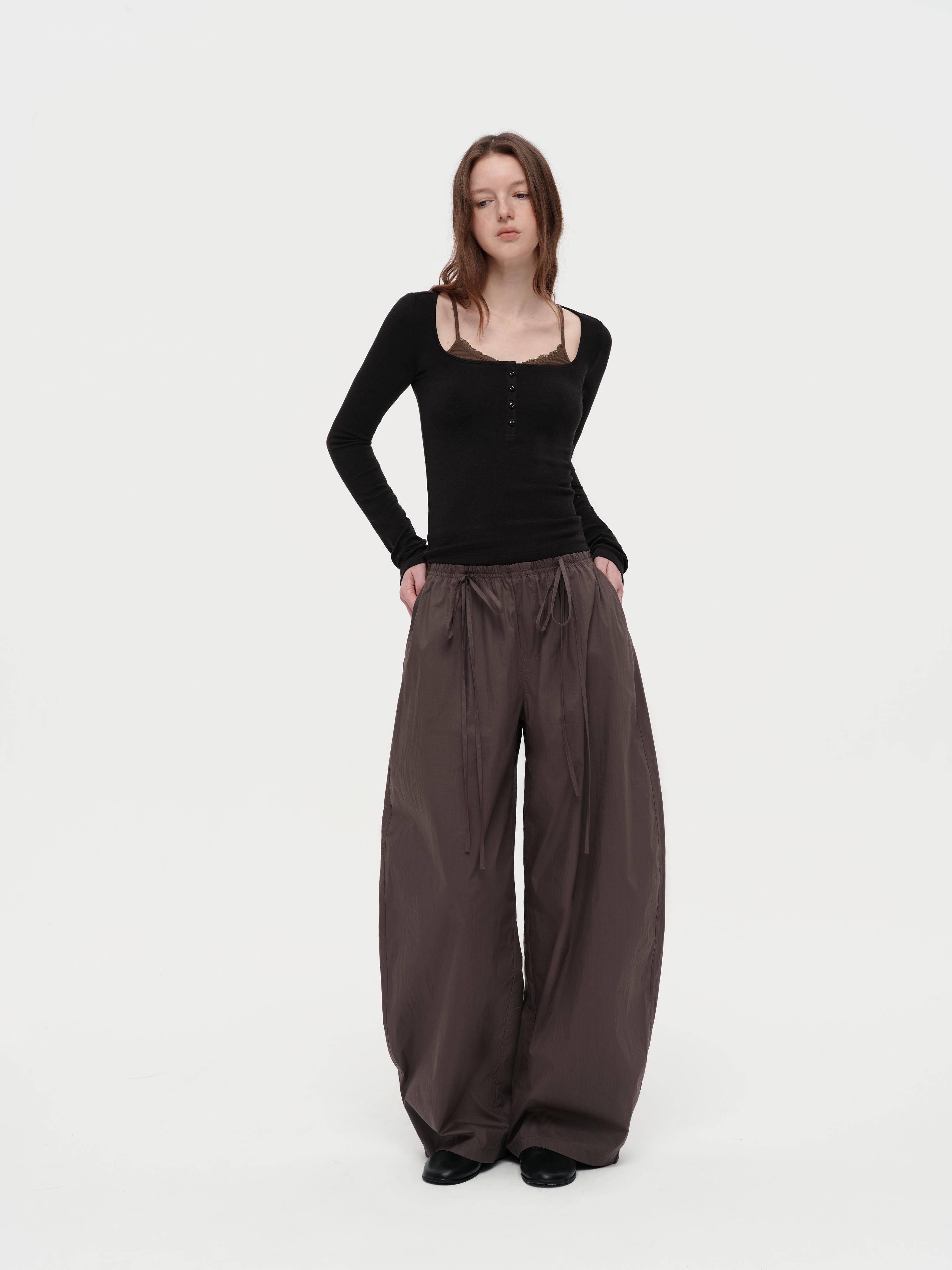 The Bow Parachute Pants