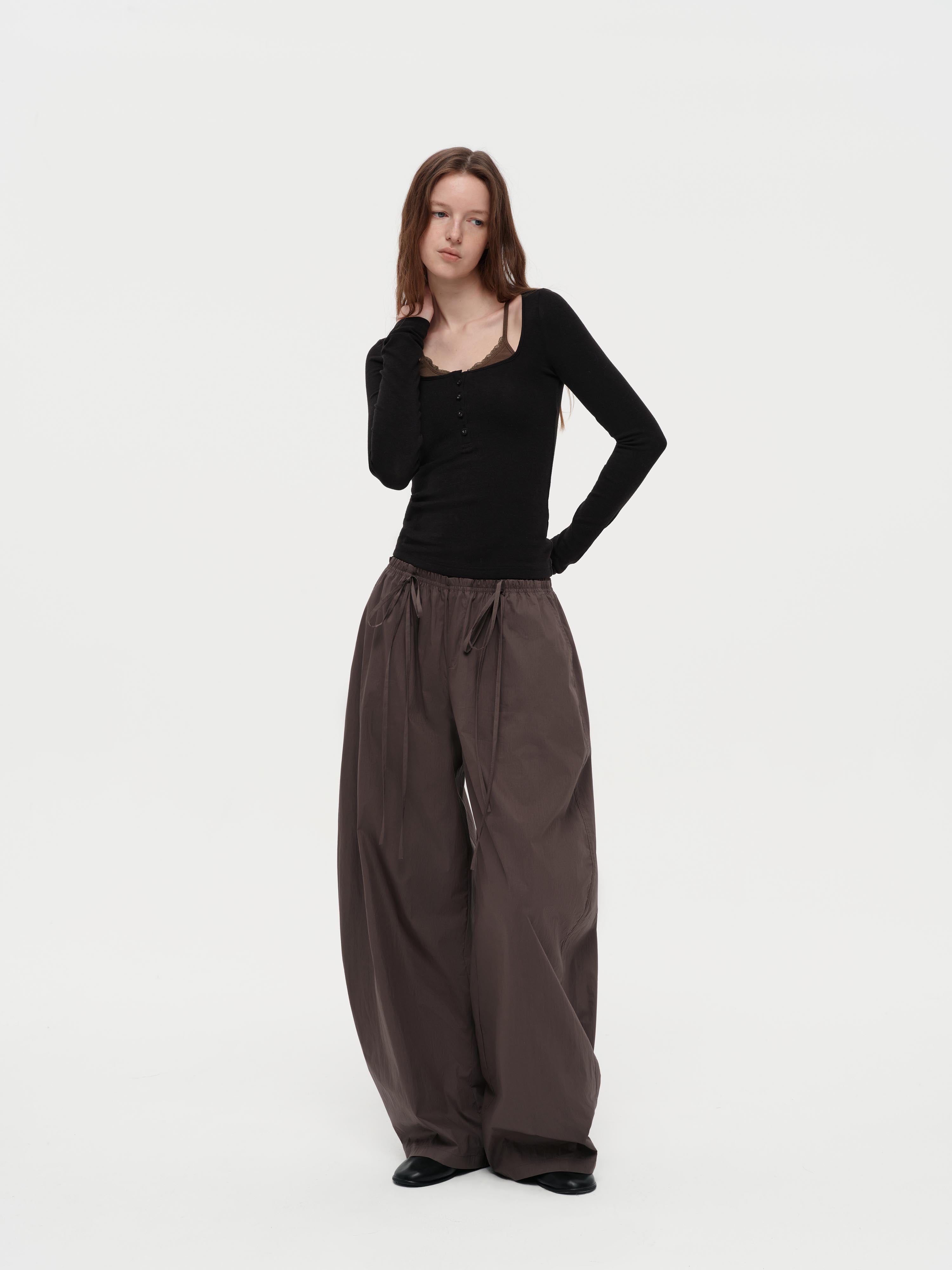 The Bow Parachute Pants