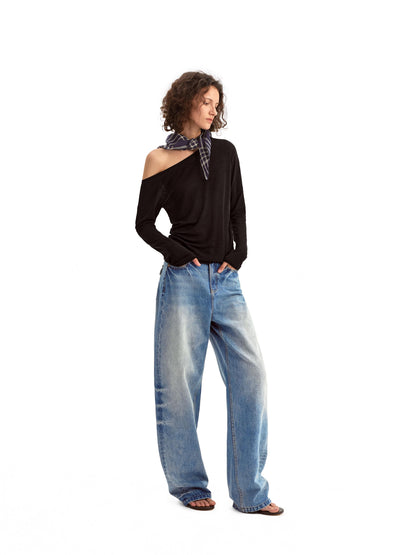 Off-the-shoulder Long-sleeved Knitwear