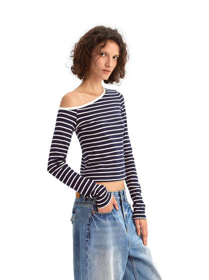 Off-the-shoulder Long-sleeved Knitwear