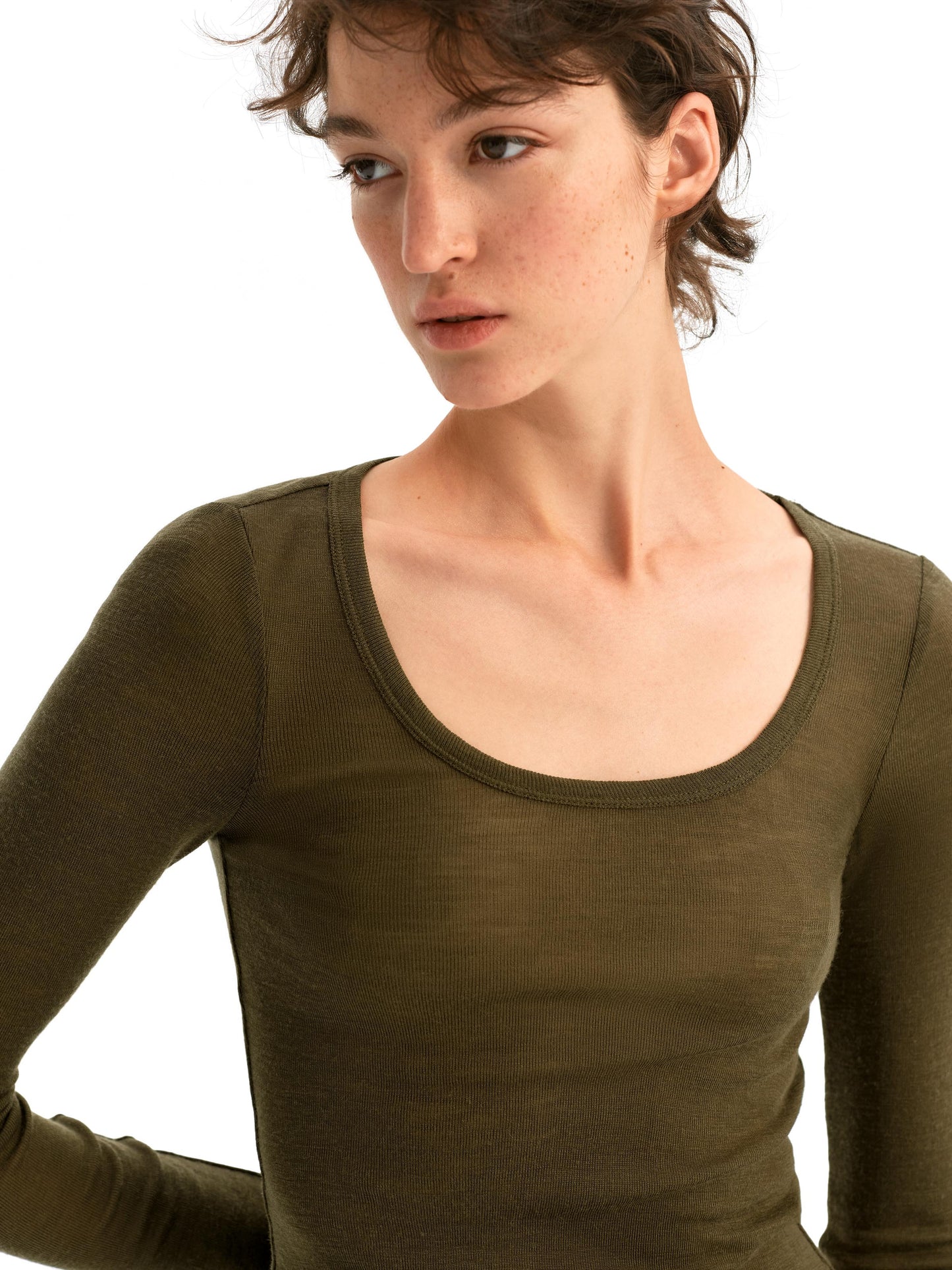U-Neck Tops