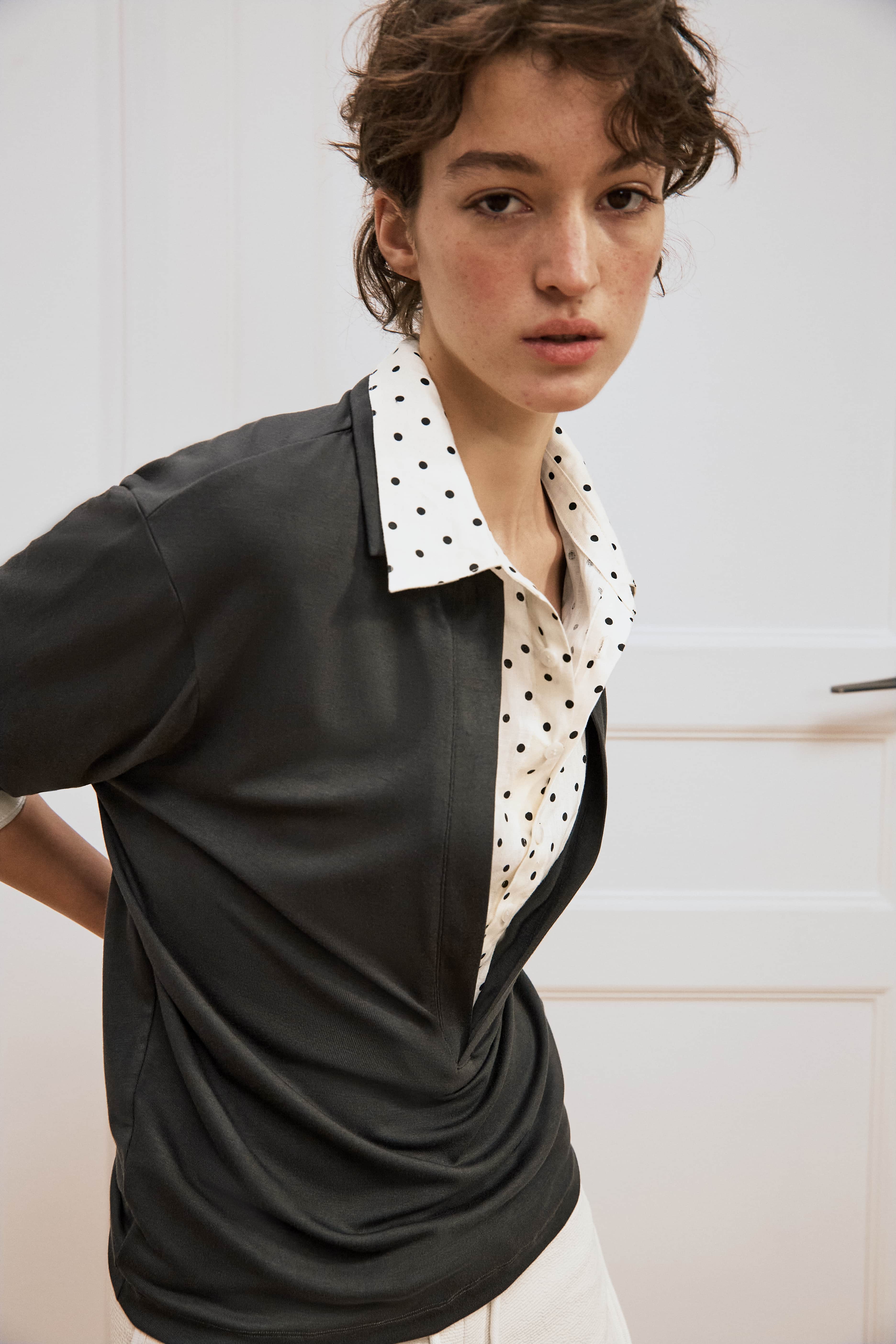 Layered Polka V-Neck Knit Shirt