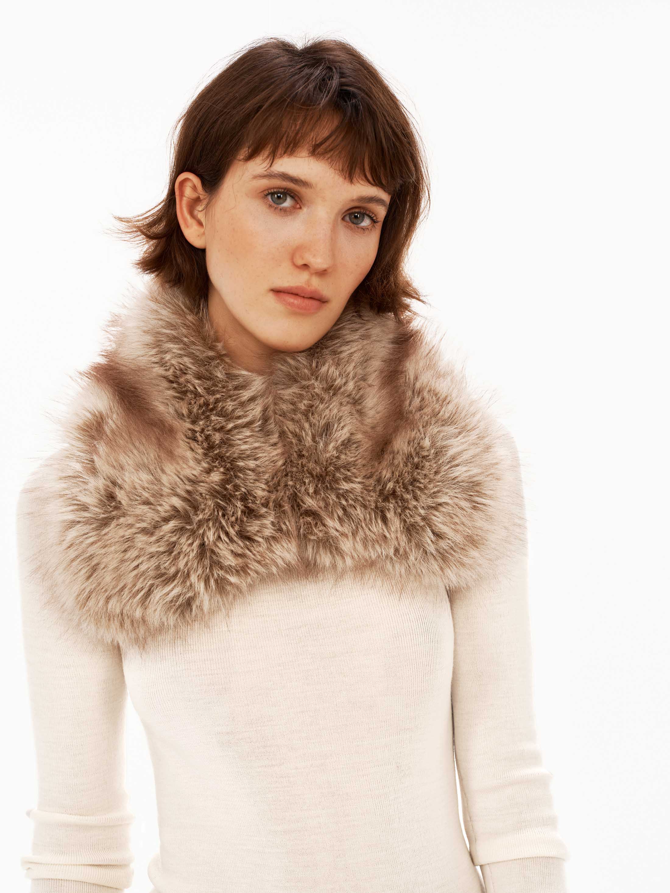 Faux Fox Fur Clip-On Winter Collar Scarf