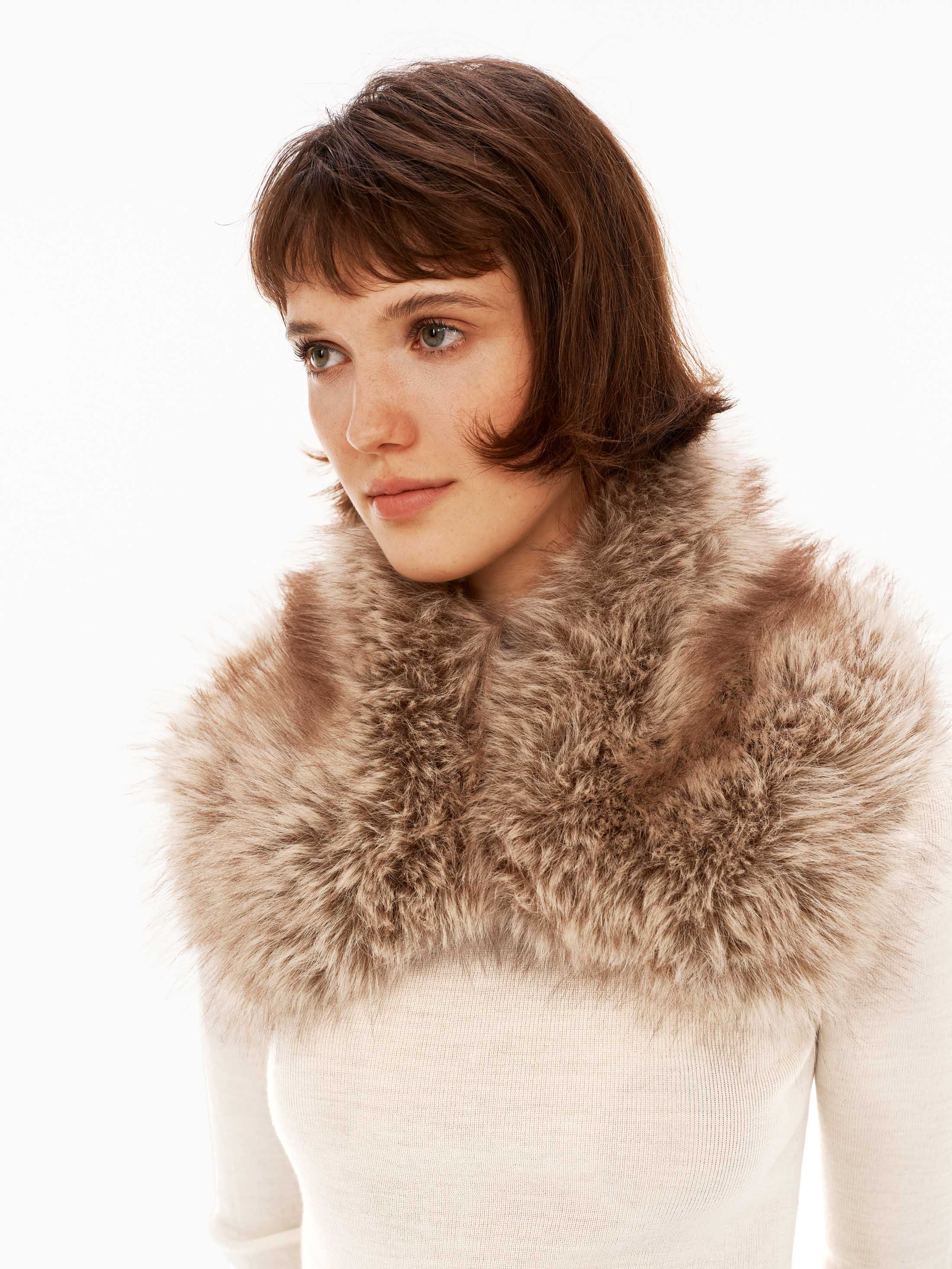 Faux Fox Fur Clip-On Winter Collar Scarf