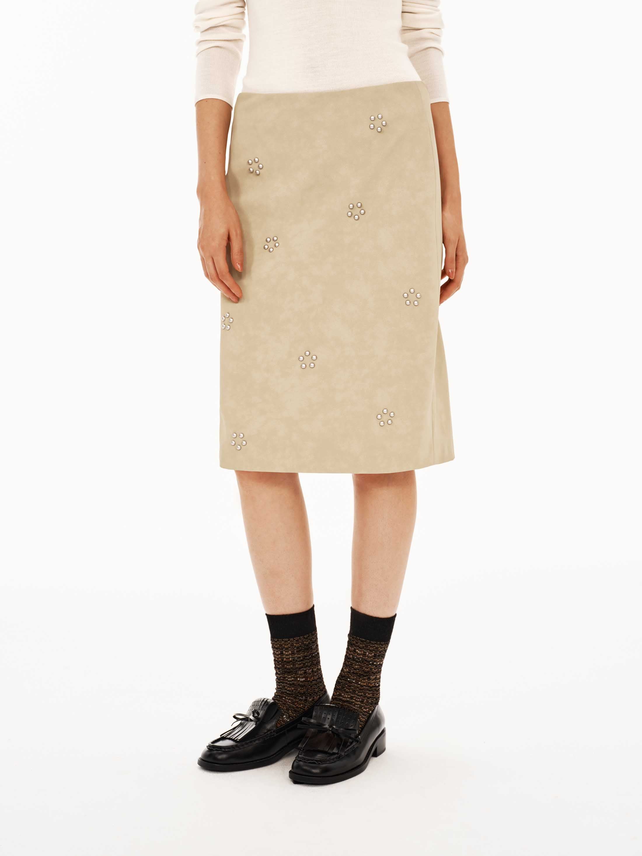 Suede Floral Beaded Mid-Low Rise H-Line Skirt