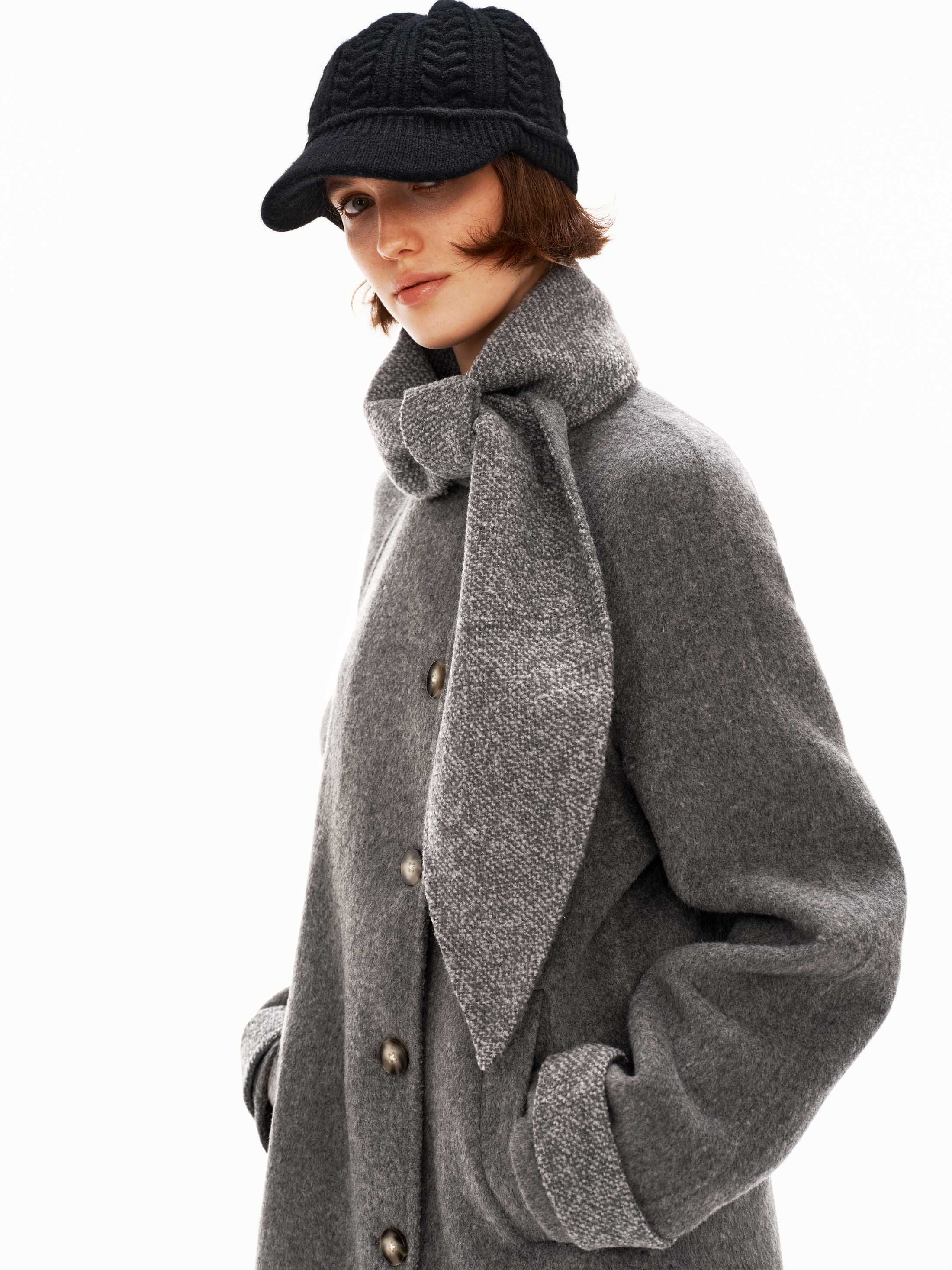 80% Wool Integrated-Scarf Contrast Double-Face Coat