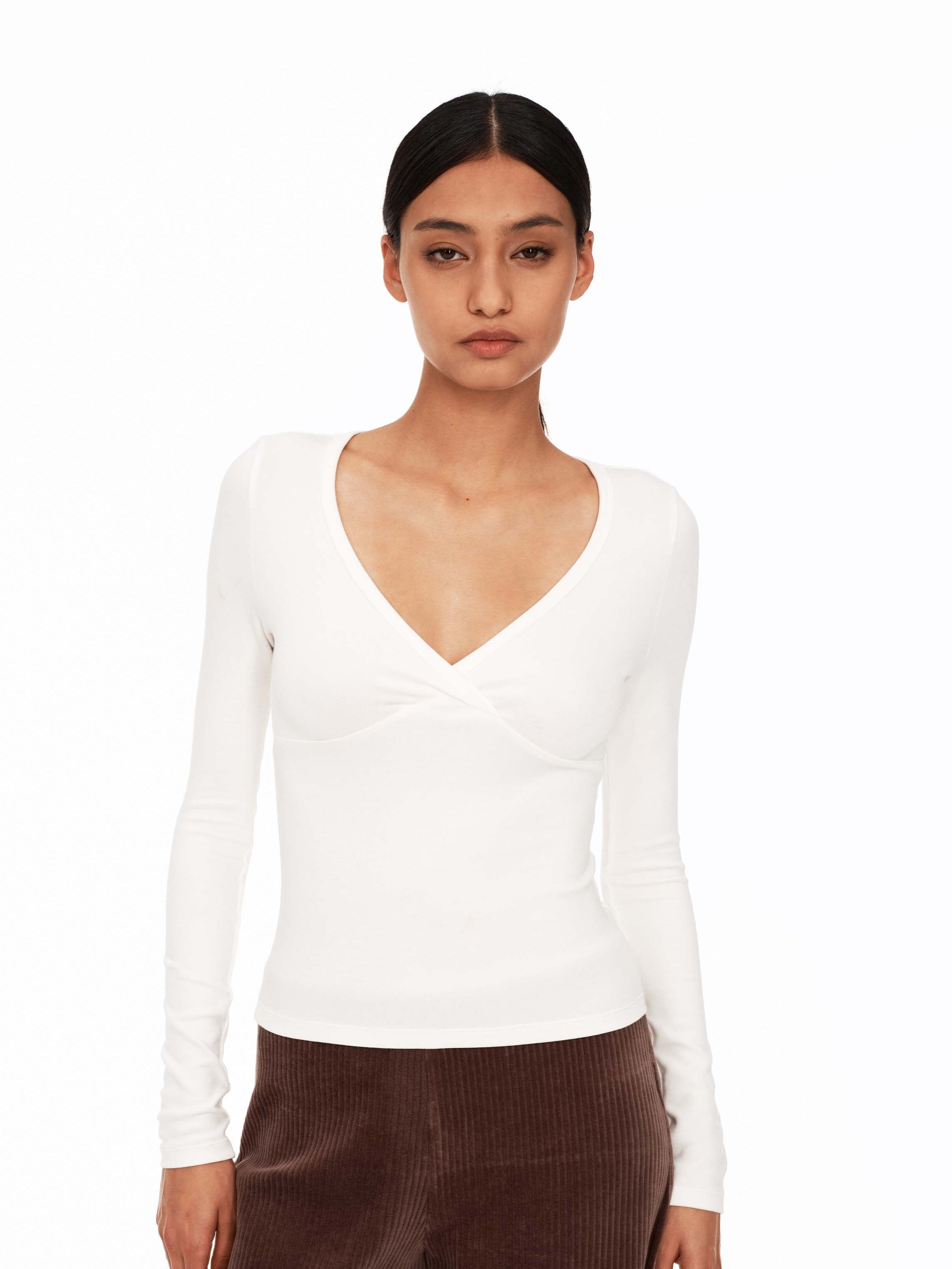Twist V-Neck Base Layer