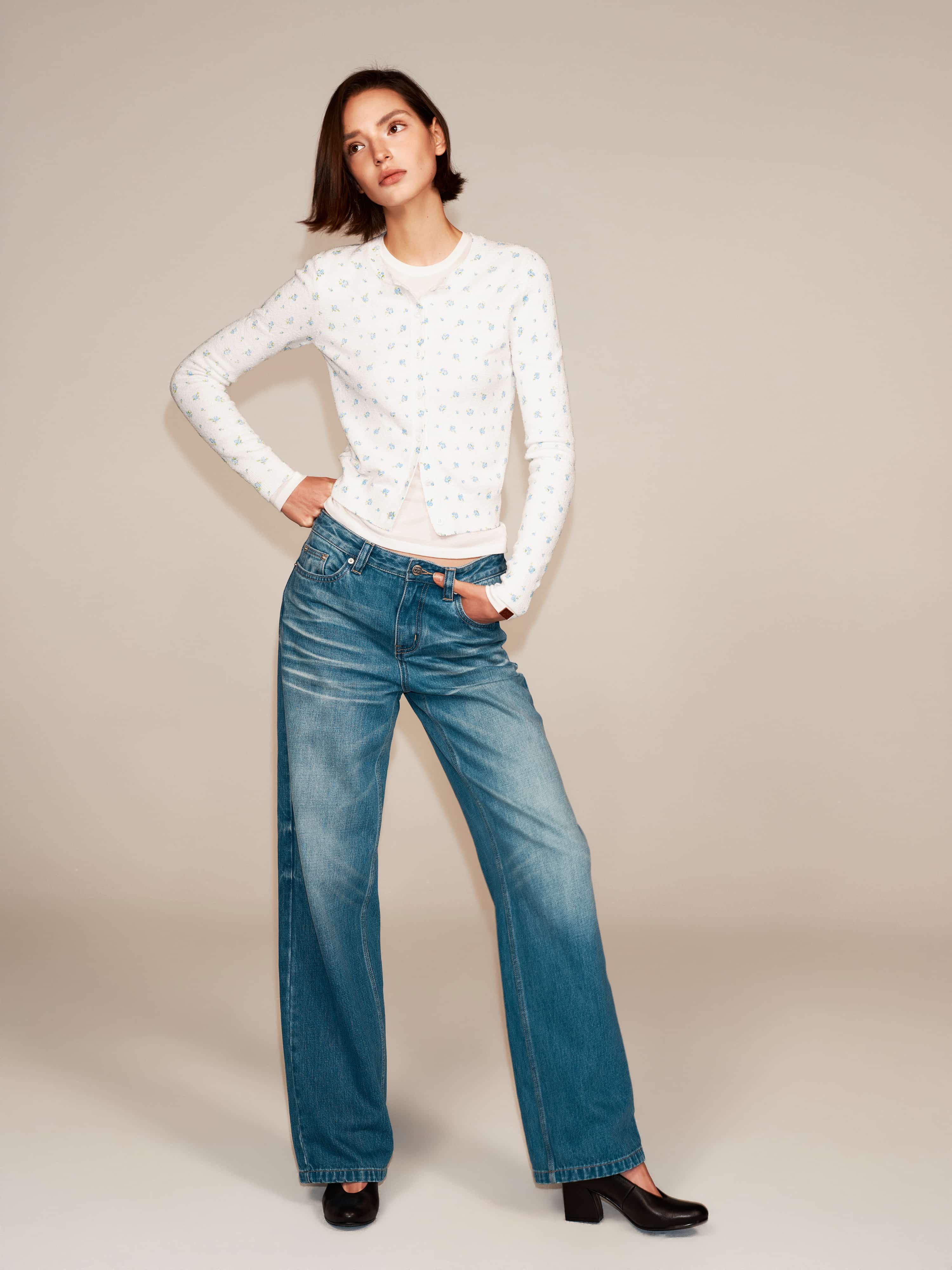 Mid Rise Lineup Jeans