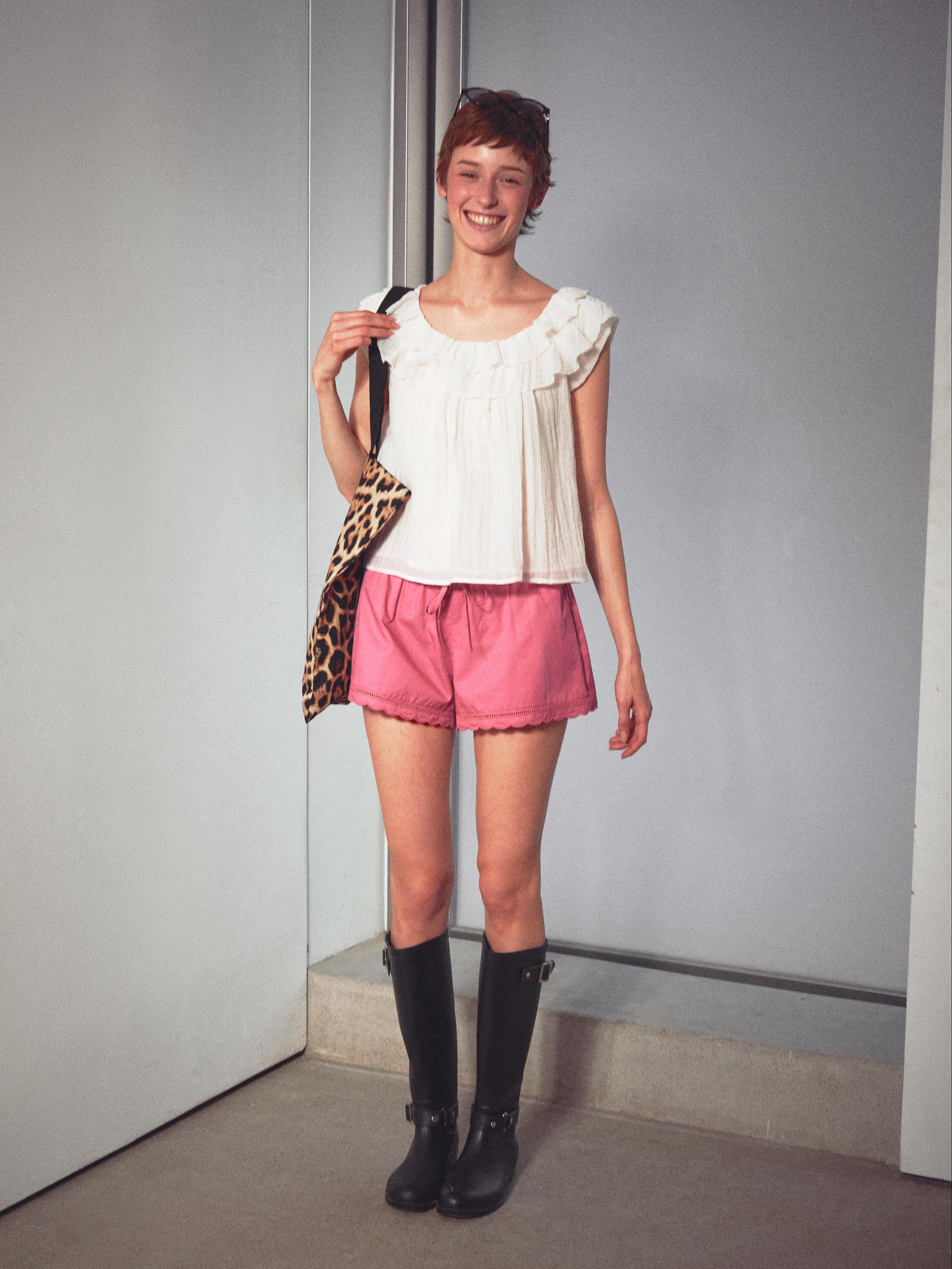 Hibiscus Scallop Shorts