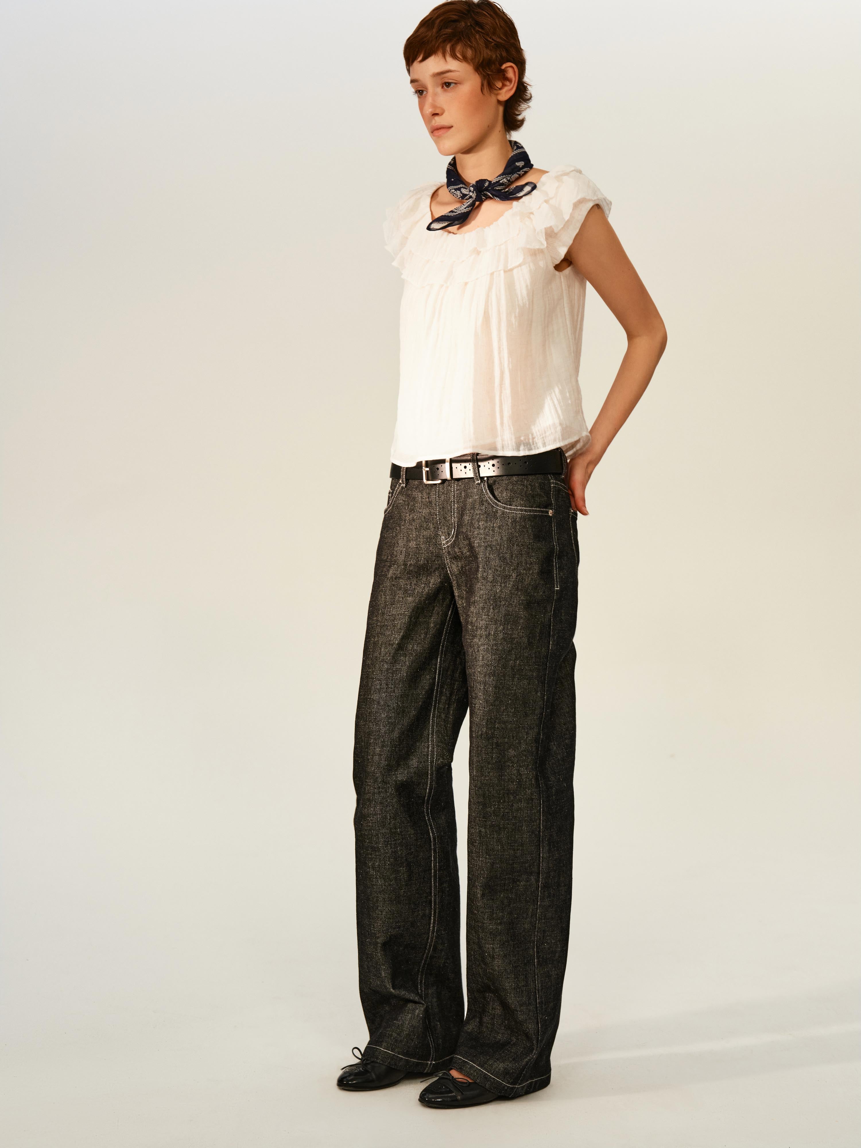 Air Ruffle Blouse