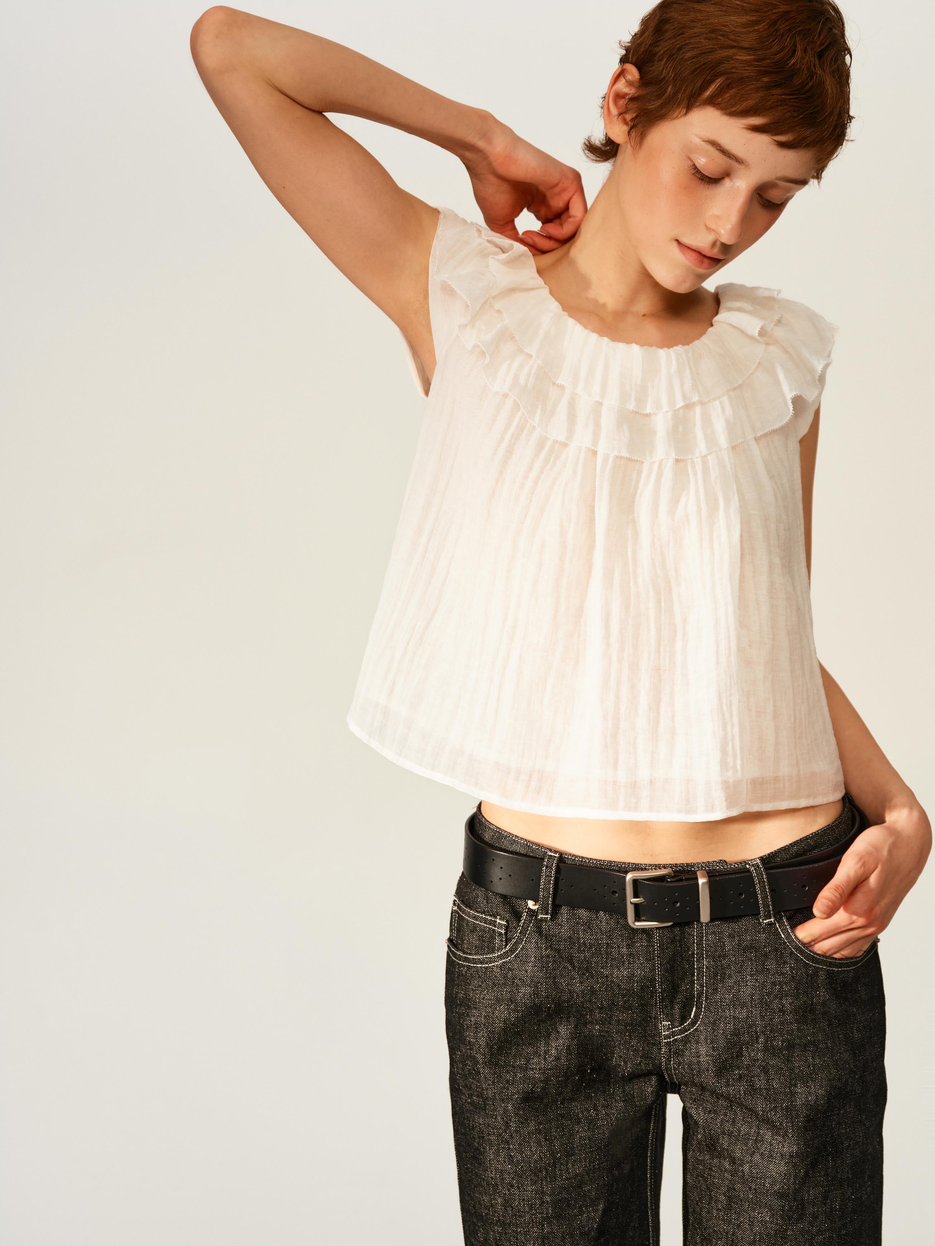 Air Ruffle Blouse