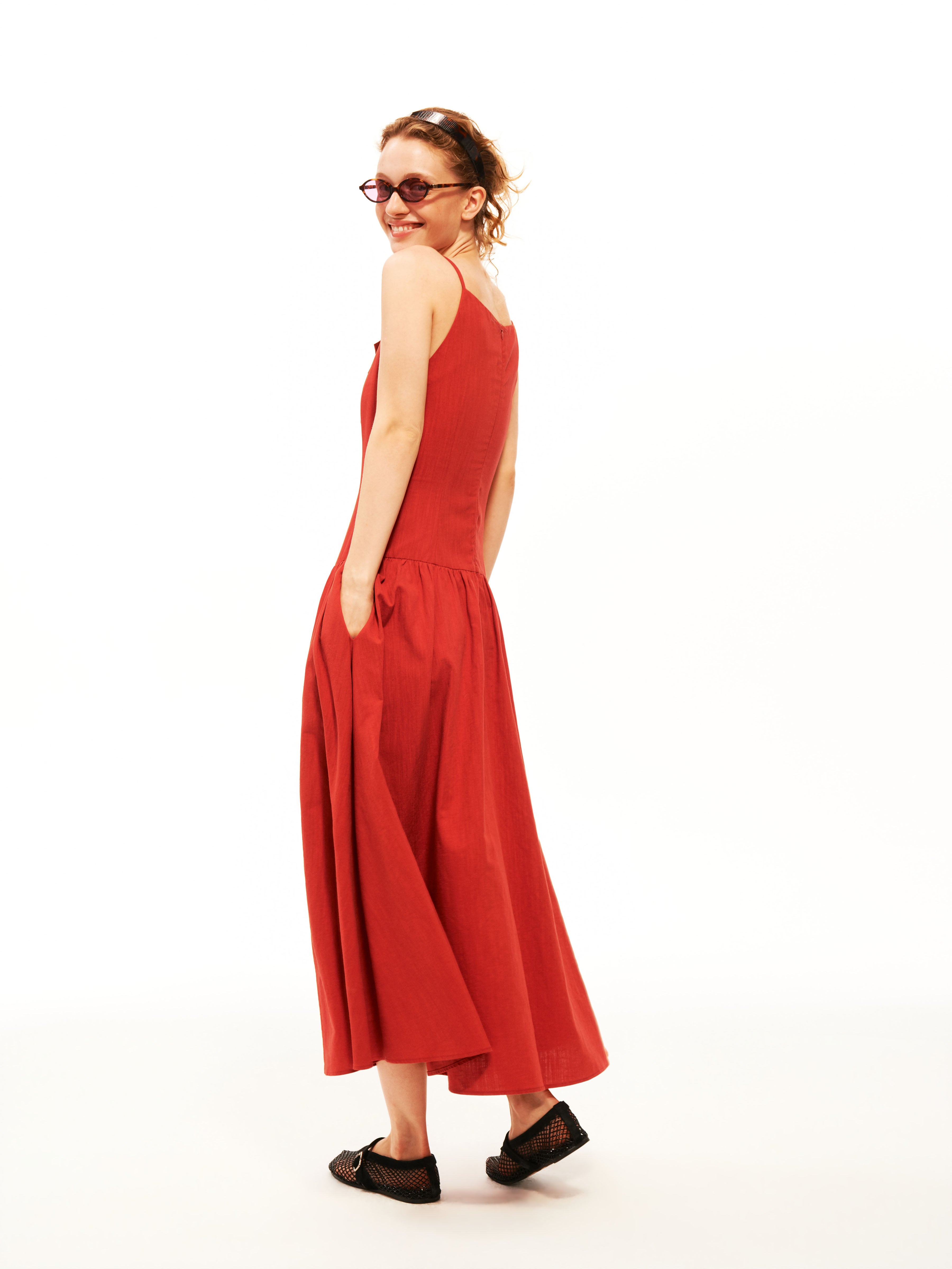 Sculpted Bow Linen Dress