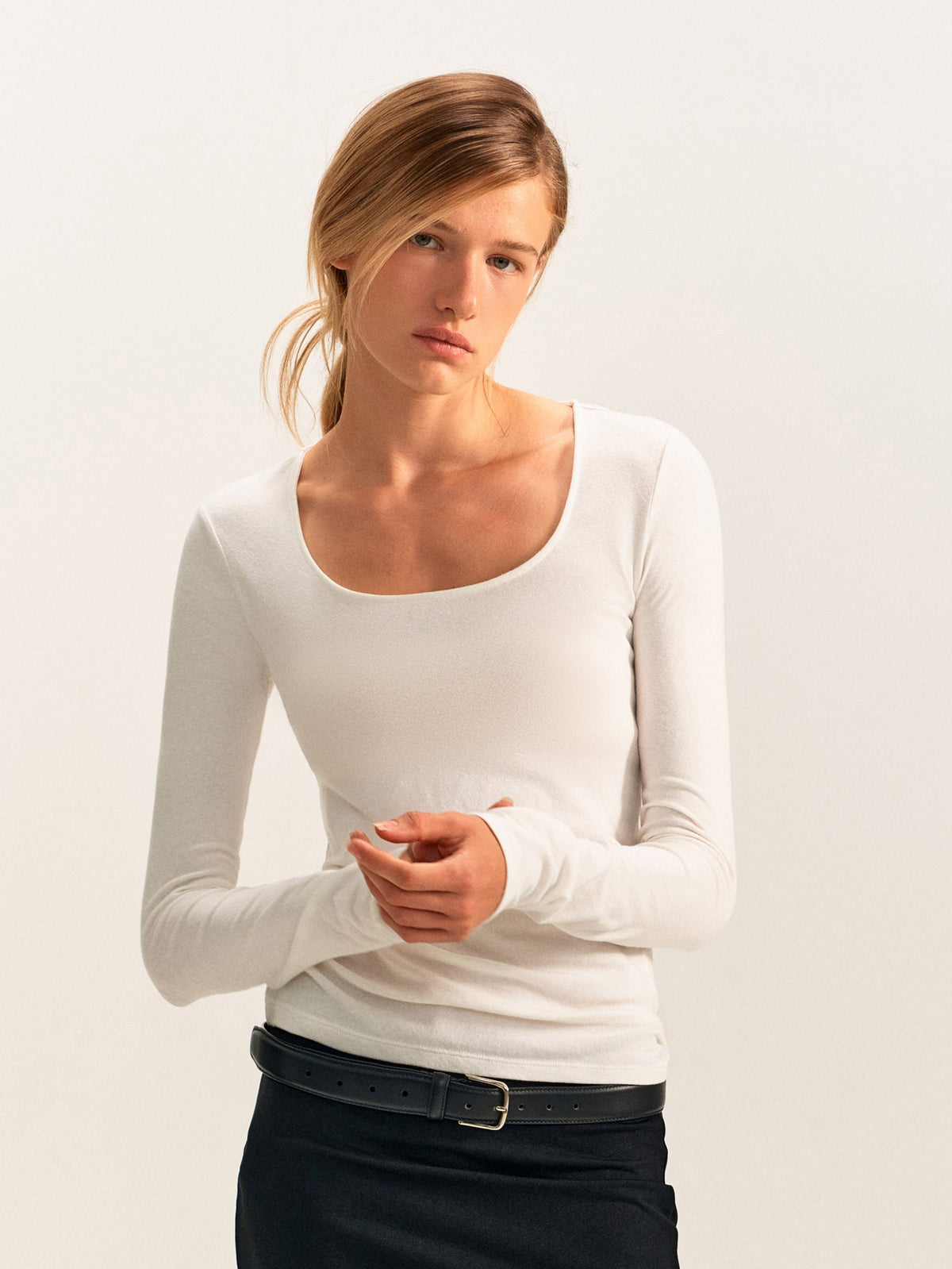 Linea Scoop-Neck Top