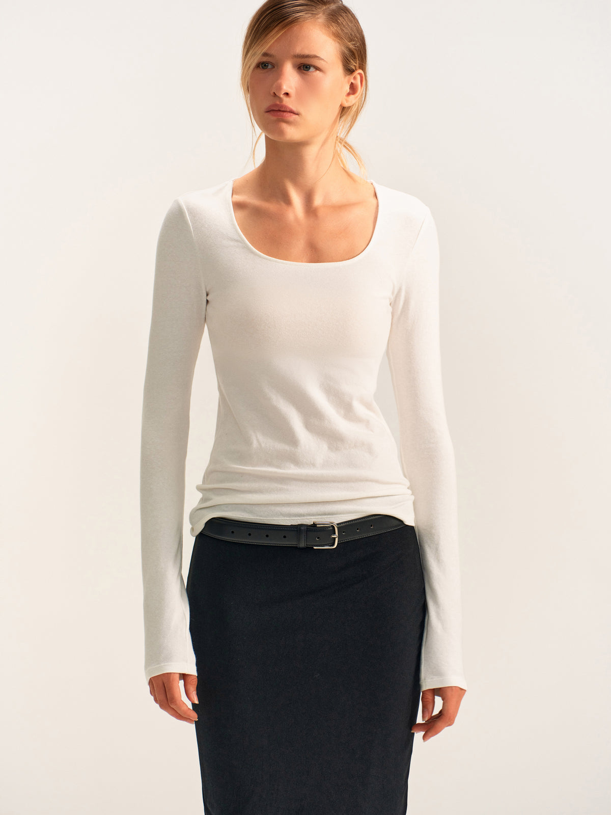 Linea Scoop-Neck Top