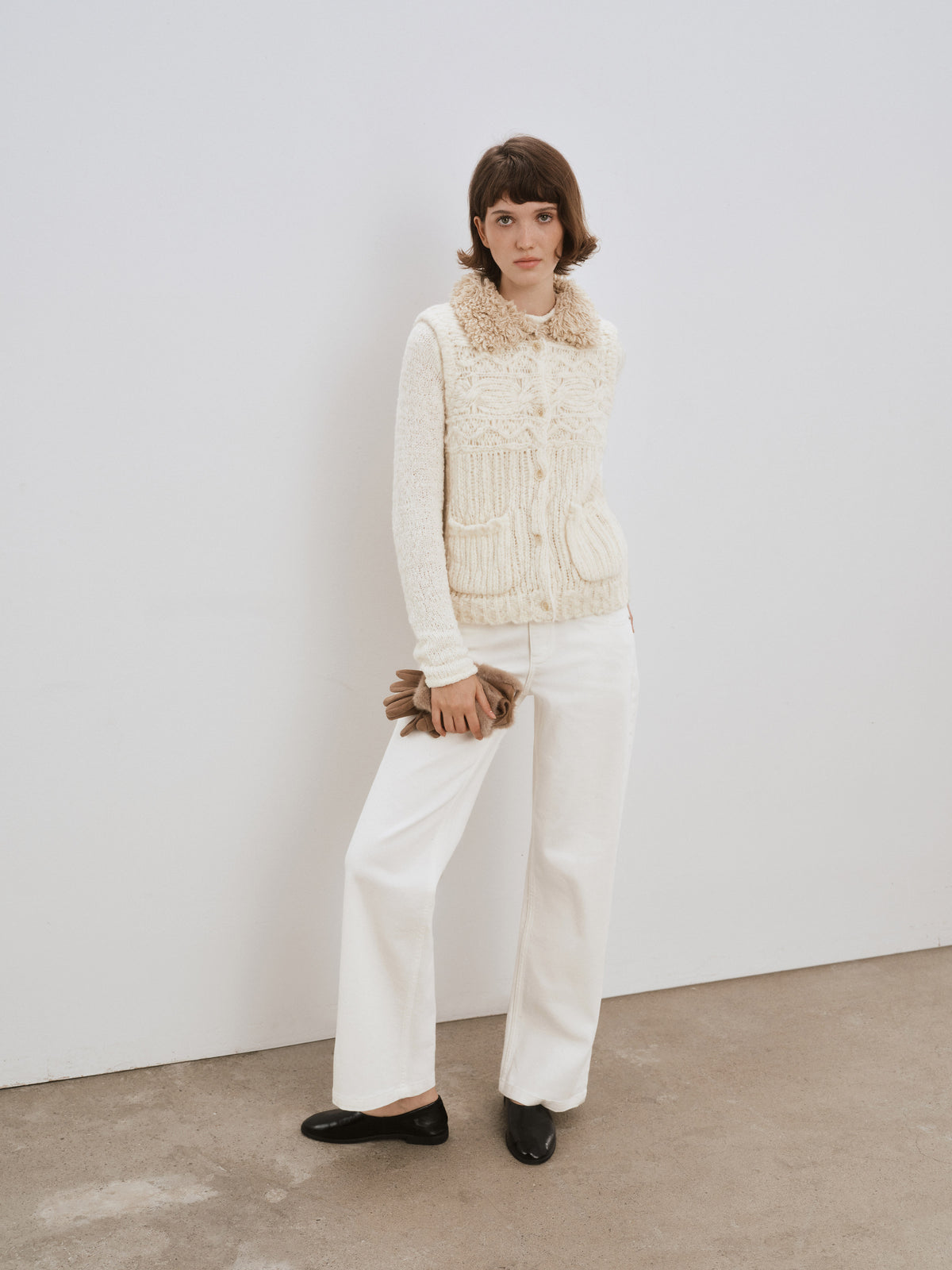 Eira Loop-Collar Vest