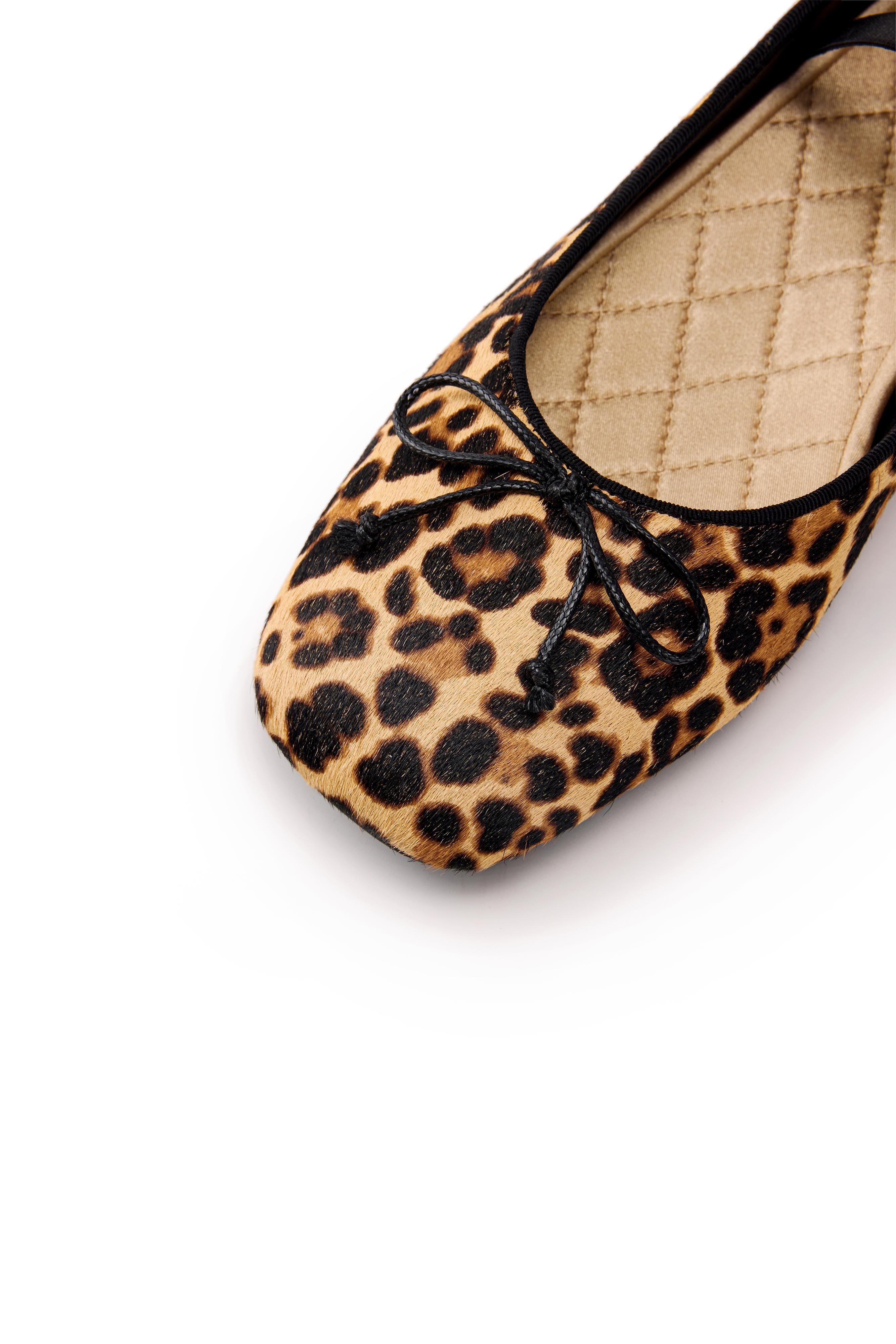 The Élan Leopard Flats