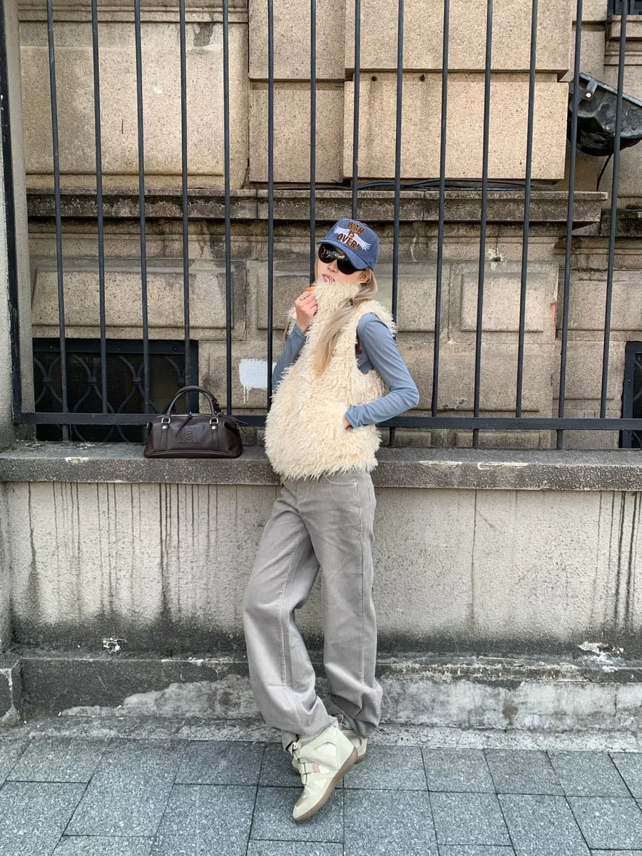 PUKI muse wearing this piece