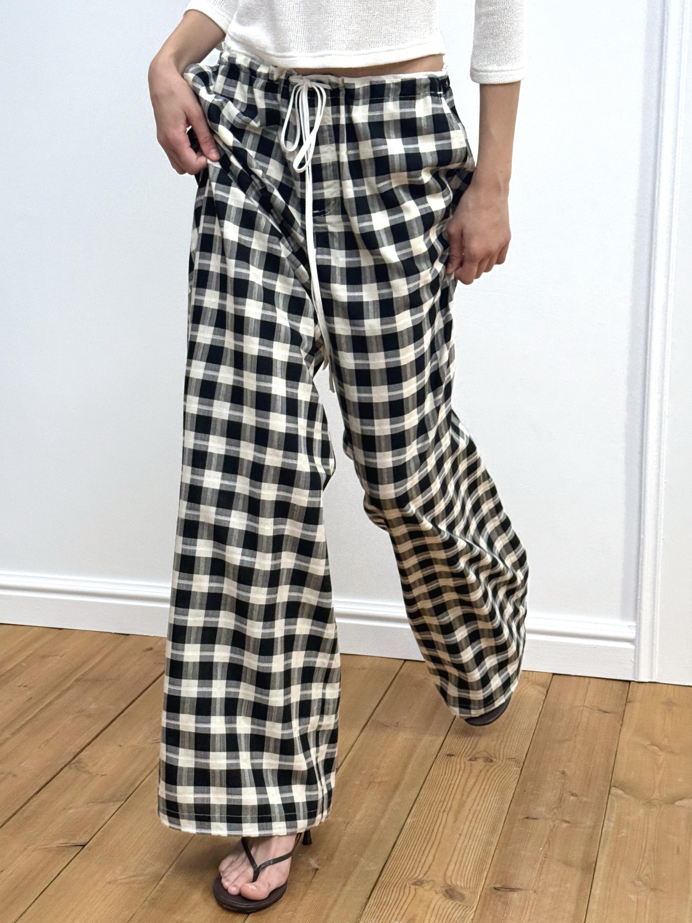 Plaid Relaxed-Fit Pants