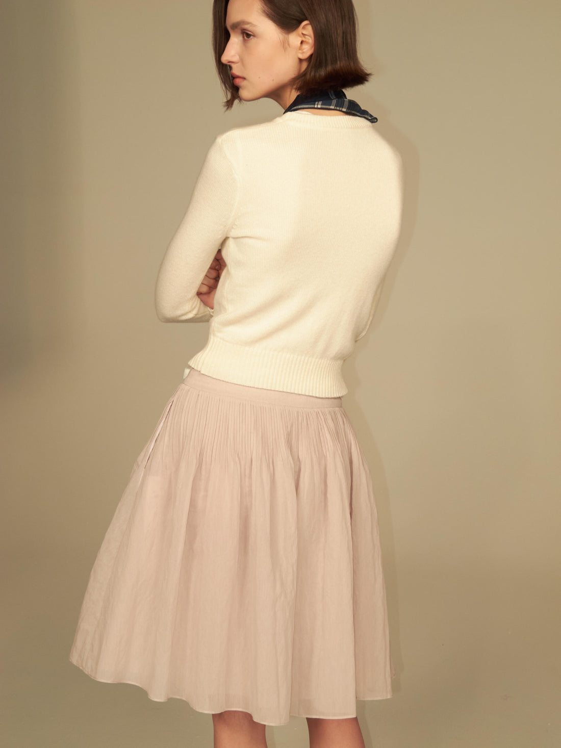 l-shaped Pleated Skirt