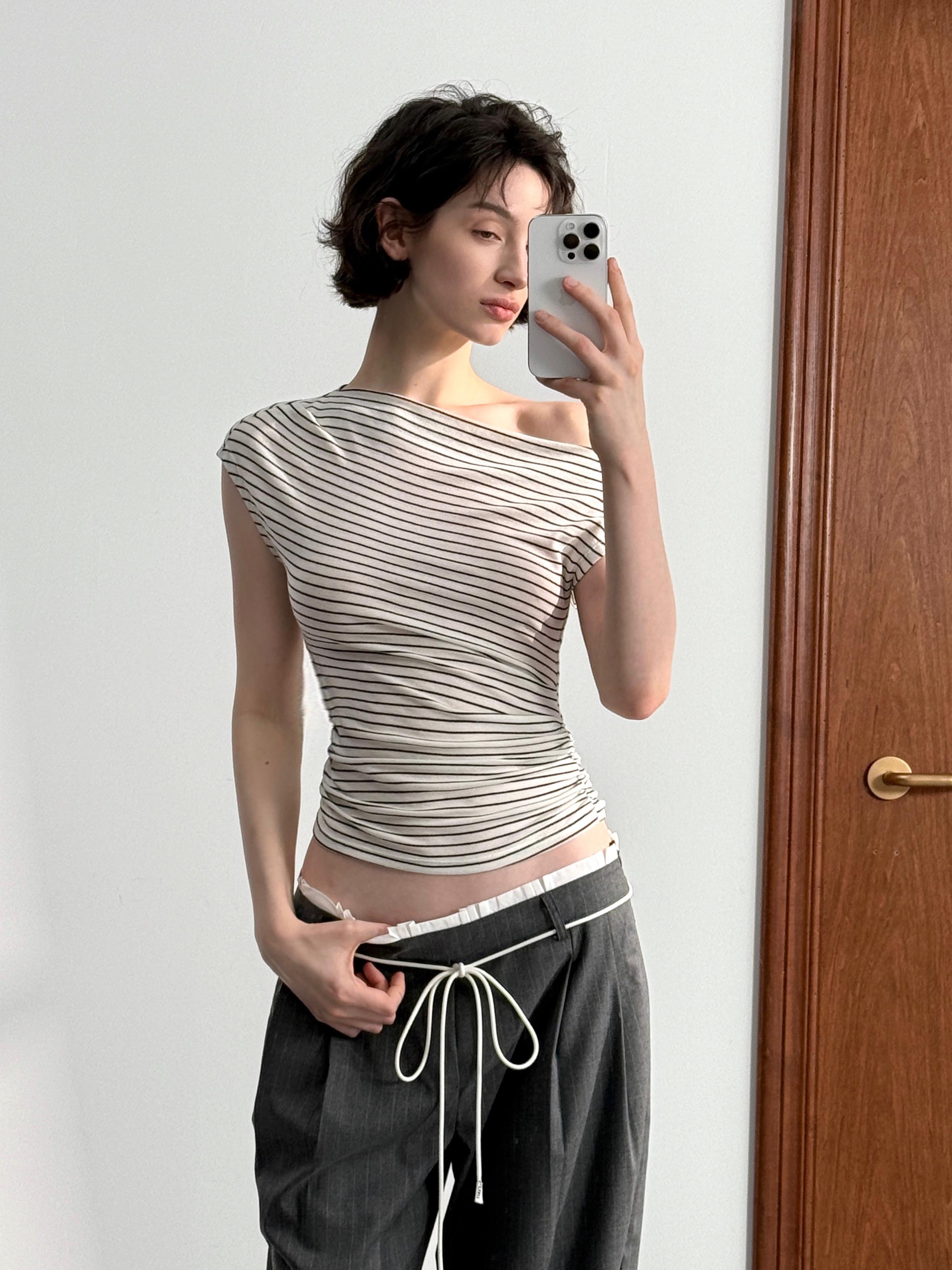 Heavyweight Jersey Offshoulder Top